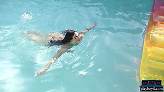 Big breasts mom beauty Kaitlynn Anderson