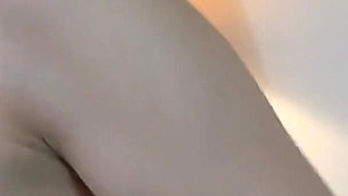 Sexy Mature MILF Wanilianna Is Feeling Super Horny and Fingers Herself