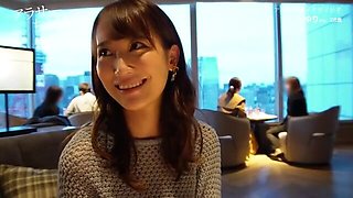 Hカップの巨乳美女がパンティ越しの電マ責めで濡れる！電マオナニーもして快楽求める！