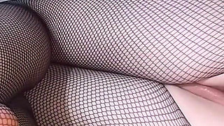 Sexy Ass MILF Masturbates Her Hairy Meaty Pussy with a Big Black Dildo Until She Has a Creamy Orgasm