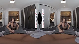 Crazy America introduces Emily Addison VR - Luxurious face and tastey butt