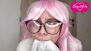 I have a cameltoe pussy in my leggings and I masturbate