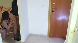 Indian beauty captivates with daring hotel passion in thrilling intimate play