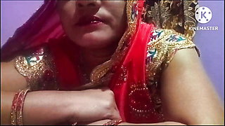 Indian desi bhabhi milking boobs and masturbation her hairy pussy