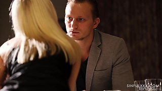 Fanta Sie & Candee Licious: Swinger Night Delight