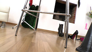 Savannah Secret is the perfect mistress