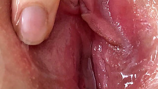 Extreme Close up Wet Pussy and Clit Orgasm
