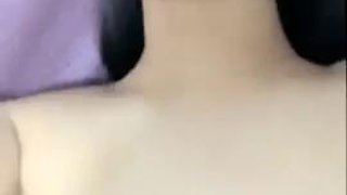Domestic female anchor, a bunny girl, thrust on the sofa first, after taking a shower in the bathroom, the girl flirted with oral sex, wanted it again