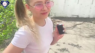 Hipster hussy filthy blowjob clip