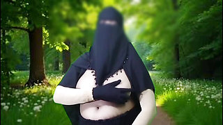 Hijabi Muslim Bengali Girl House Wife
