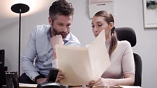 Unfaithful wife gets penetrated in the office