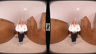 Gym Beauty featuring Liv - ZexyVR