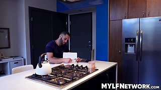 MYLFNETWORK - Step-mother Preston Lee opens up gash in a harsh smashing sesh in the kitchen son-in-law Damon Dice (Prestyn Lee)