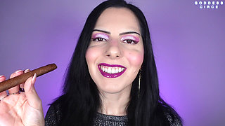 I Am Damn Hot, While I Smoke the Cigar