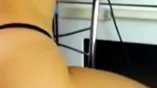G-string Goddess: Sexydea's Sensational Ass Showoff