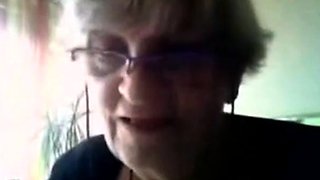 Mature Cam Show with Amateur Granny