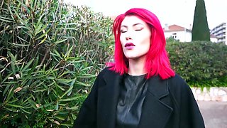 Oney, 23, welcomes us to her home in Aix-en-Provence to try... anal! - Jacquie et Michel TV