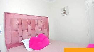 Teen Amateur Wife Films Her Intense Orgasm Squirting in Homemade Video