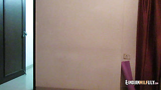 Big Ass Indian MILF Dancing Shaking Herself on Bollywood Song