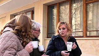 Horny Grannies Sharing One Lucky Guyâs Cock In Reverse