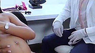 Horny Pregnant Woman Lets the Doctor Fuck Her During Her Check-up
