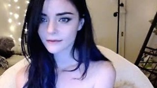 Brunette Solo Webcam Masturbation