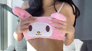 Brunette Solo Webcam Masturbation