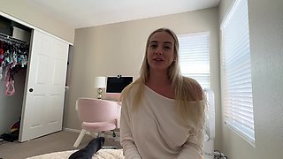 Busty Babysitter is easily agreed to fuck a lucky man