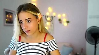 Blonde teen Sierras first erotic masturbation video