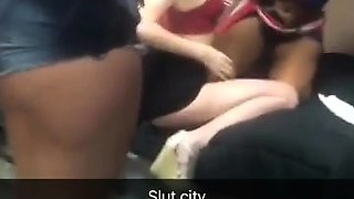 Amateur fetish big booty bitch riding with her bum