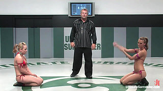 Alexa Von Tess "the Badger" (1-0) Vs Jennifer Dark "the Panther" (0-0)