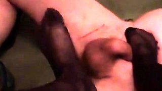 Amateur Foot Fetish Girlfriend Sucks and gives a Footjob
