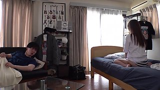 I Ended Up Sharing A Single Bed With A Quiet, Seemingly Lewd Girl With Glasses Who I Got Close To During A Game Of King At The After-party Of Our Class Reunion! I Ordered Her To Stay The Night For Two Days And One Night, And We Had Loads Of Creampie Sex