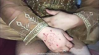 Step Brother Gets Handjob & Cumshot from Stepsister - Desi Homemade Sex