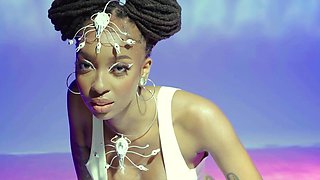 Beautiful big tits black babe hot posing