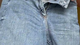 Blonde emo amateur solo masturbation