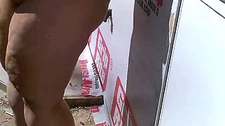 Nudist Jennifer Tries Out Her New Cam Outdoors