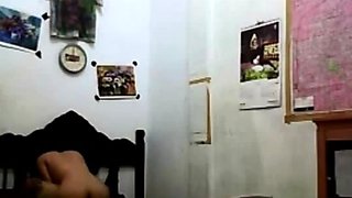 Indonesian Babe Orgasms on Fucking Machine