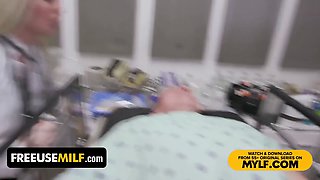 Fabulous doctor and nurse haley spades & missa mars get free-for-all used by kinky patient - freeuse milf