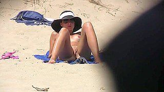 Nudist Beach Amateur Milf - Pussy Close-ups Video