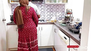 Eid Special - Muslim MILF Wife Cheats with Domestic Servant - Hijabi Blowjob - Loud Sex