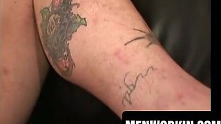 Mature bumder pumps his weenie on a tabouret and squirts