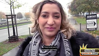 Horny bigass cougar pussysmashed outdoor