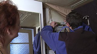 Horny mature woman gets intimate with much younger electrician