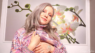 A Nymph in a Sweater Expands Her Holes by Inserting a Vibrator - Blowjob and Female Orgasm!