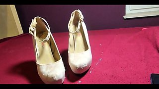 My Slave Cum on My High Heels