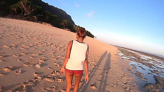 Big ass Thai amateur GF beach visit and homemade sex tape