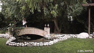 Seductive muff munchers amazing porn video