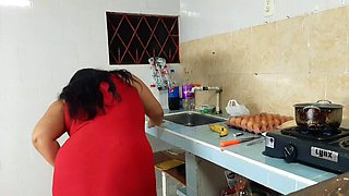 Hot Stepaunt Eats Her Innocent Virgin's Stepnephew's Big Cock