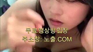 Girlfriend sucking deliciously in her own room korean Korean porn korea Korean porn